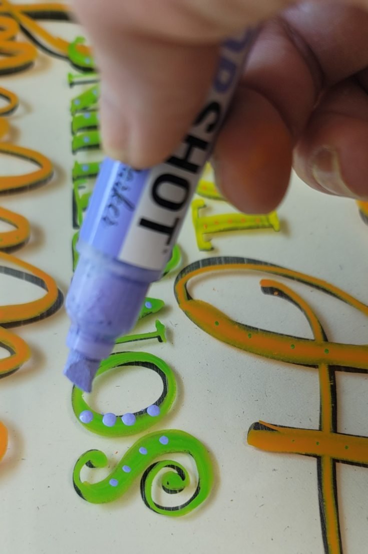 Easy DIY Thankful Sign using ColorShot Paint Markers A loverly life