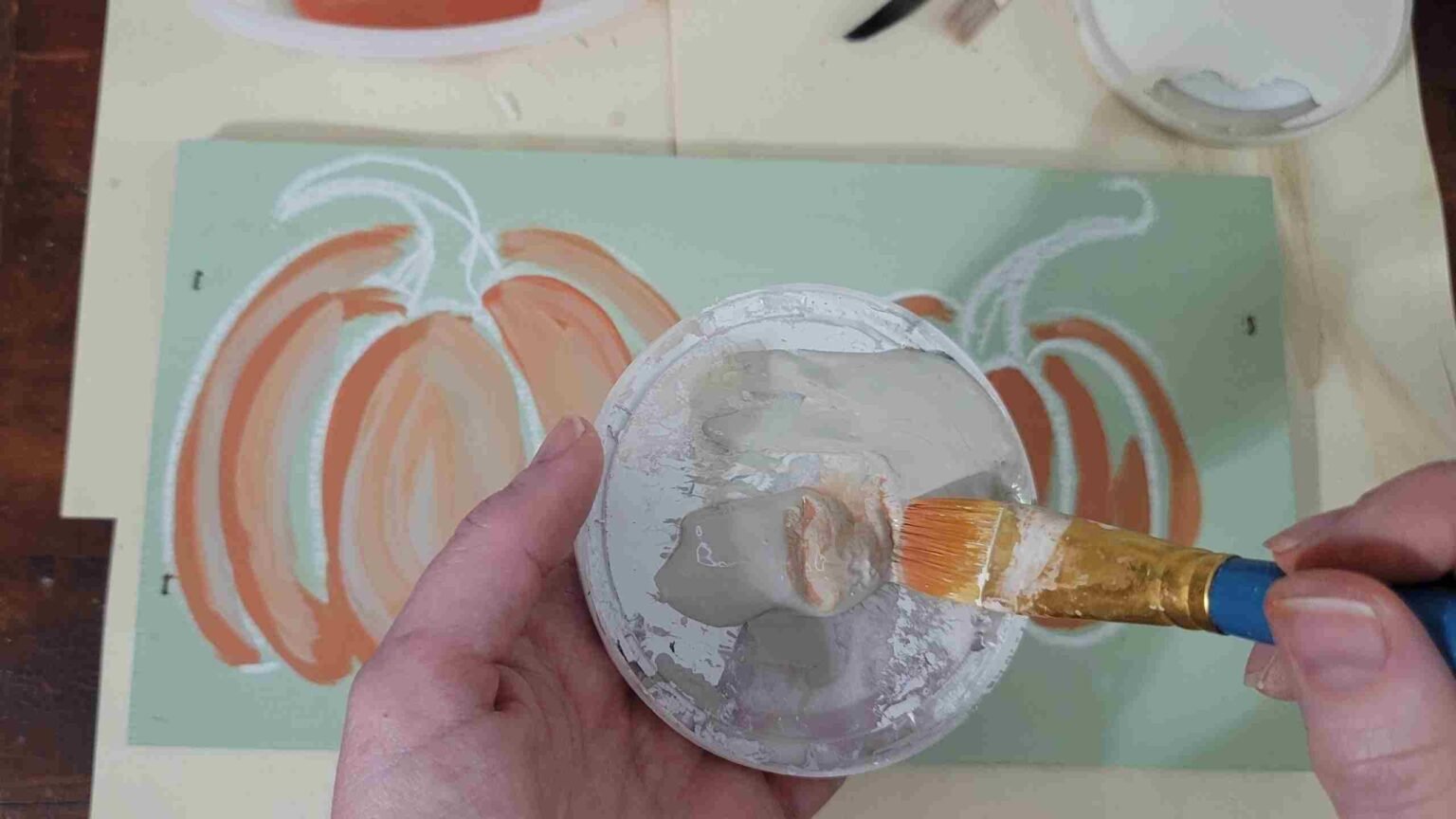 How to paint pumpkins on wood - A loverly life