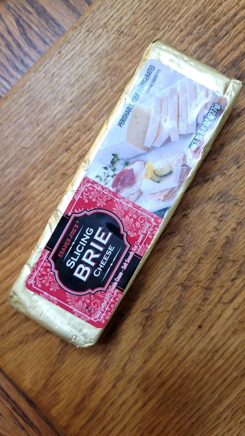 Easy 15 minute baked brie recipe A loverly life