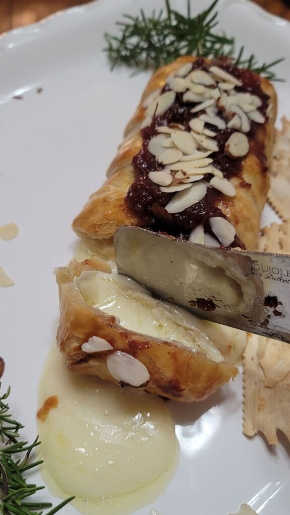 melty baked brie puff pastry
